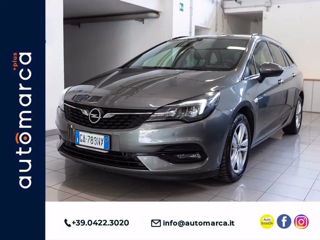 Photo 1 : Opel Astra 2020 Diesel