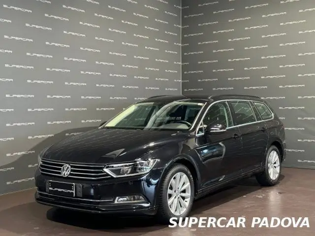 Photo 1 : Volkswagen Passat 2016 Diesel