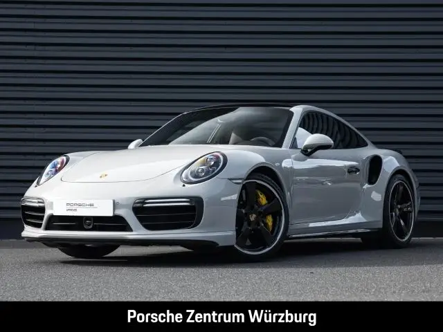 Photo 1 : Porsche 991 2018 Essence