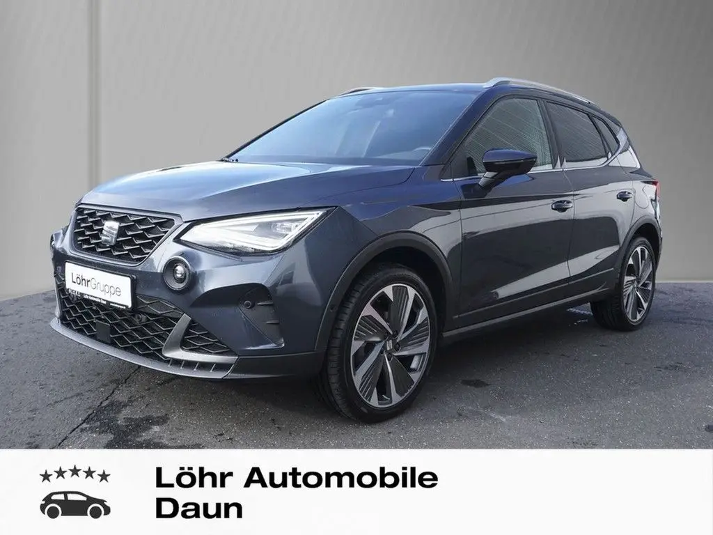 Photo 1 : Seat Arona 2024 Essence