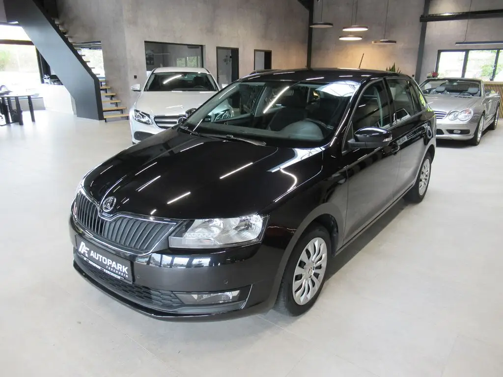 Photo 1 : Skoda Rapid 2019 Essence