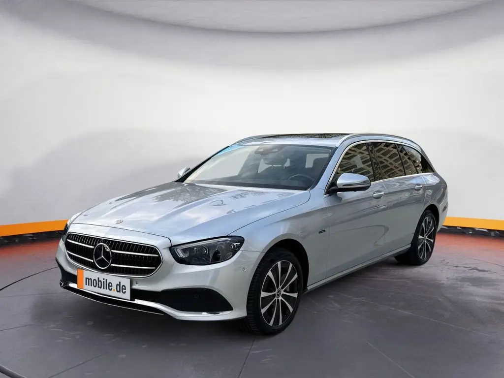 Photo 1 : Mercedes-benz Classe E 2021 Hybride