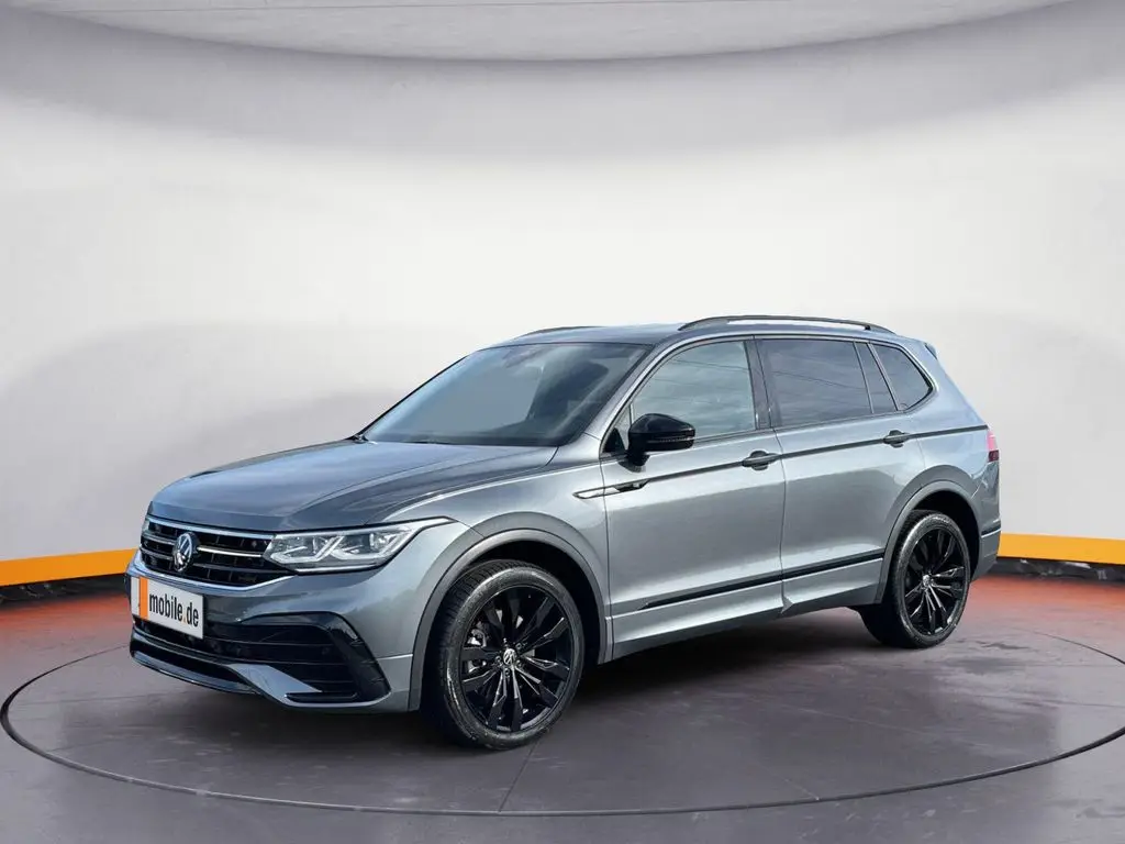 Photo 1 : Volkswagen Tiguan 2024 Petrol