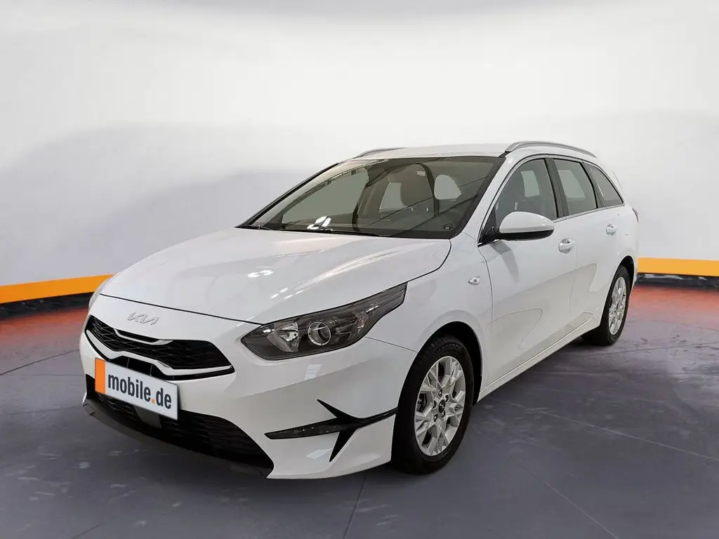 Photo 1 : Kia Ceed 2024 Petrol