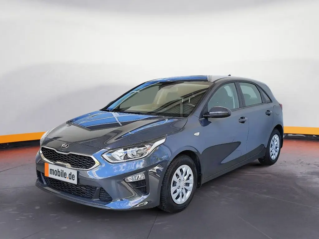 Photo 1 : Kia Ceed 2021 Petrol