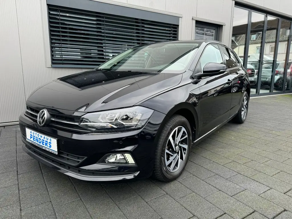 Photo 1 : Volkswagen Polo 2019 Petrol