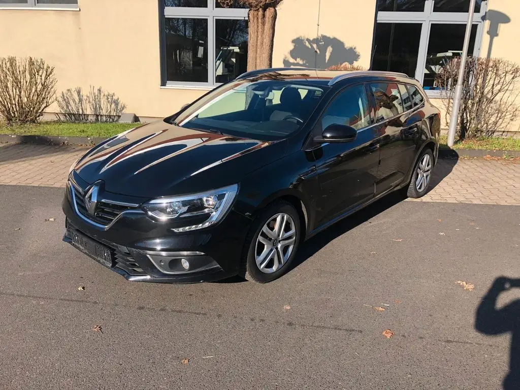 Photo 1 : Renault Megane 2018 Diesel