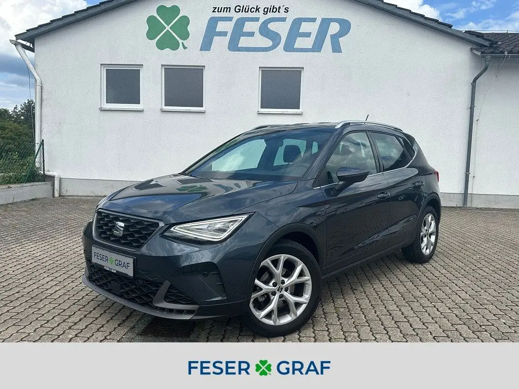 Photo 1 : Seat Arona 2023 Essence