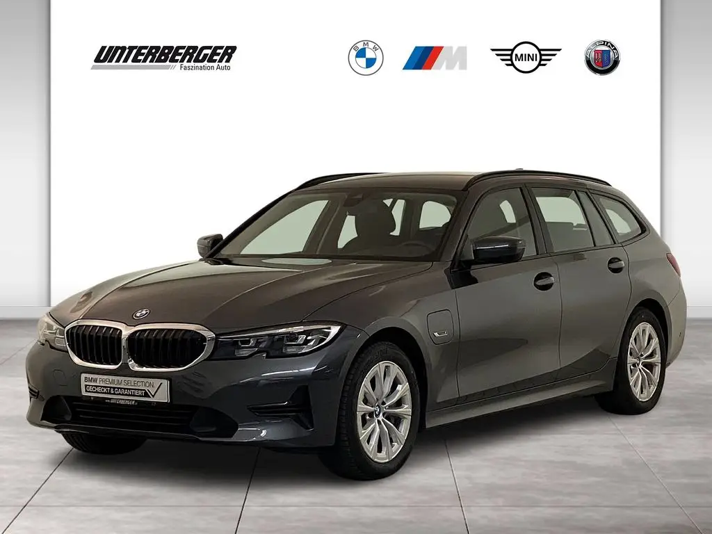 Photo 1 : Bmw Serie 3 2021 Hybrid