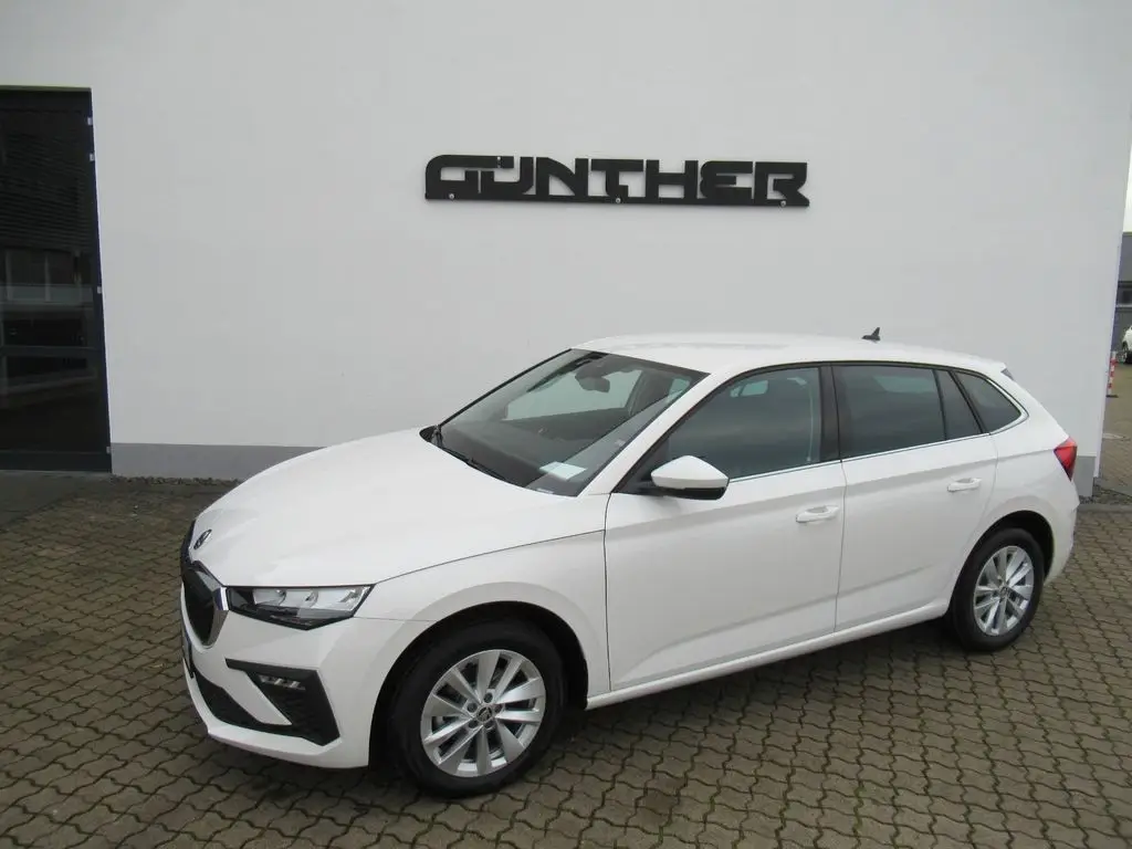 Photo 1 : Skoda Scala 2024 Petrol