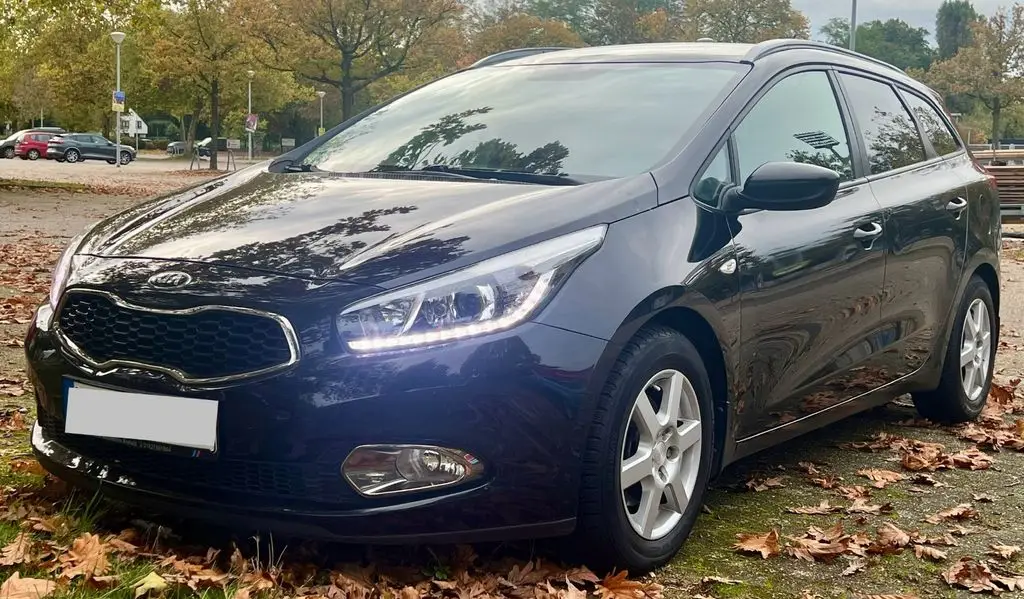 Photo 1 : Kia Ceed 2015 Diesel