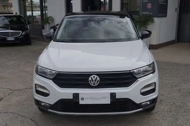 Photo 1 : Volkswagen T-roc 2018 Diesel