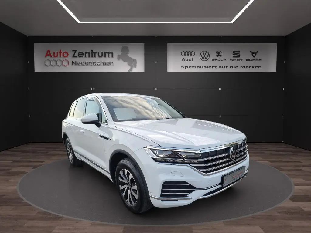 Photo 1 : Volkswagen Touareg 2022 Diesel