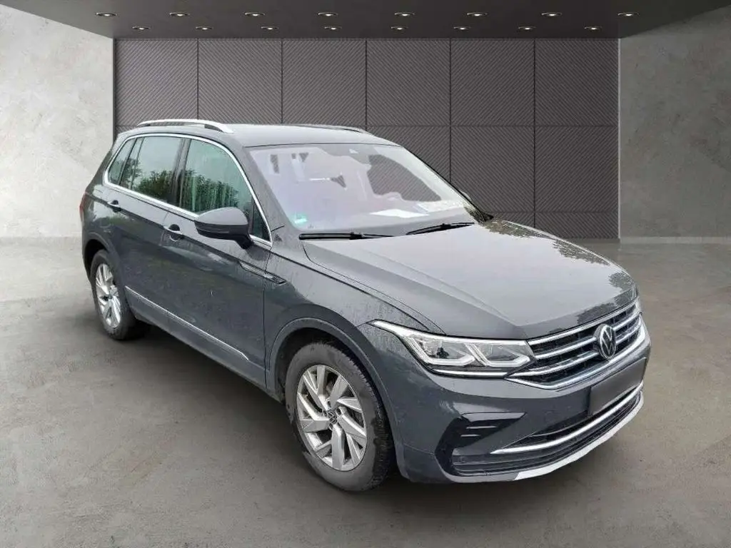 Photo 1 : Volkswagen Tiguan 2021 Diesel