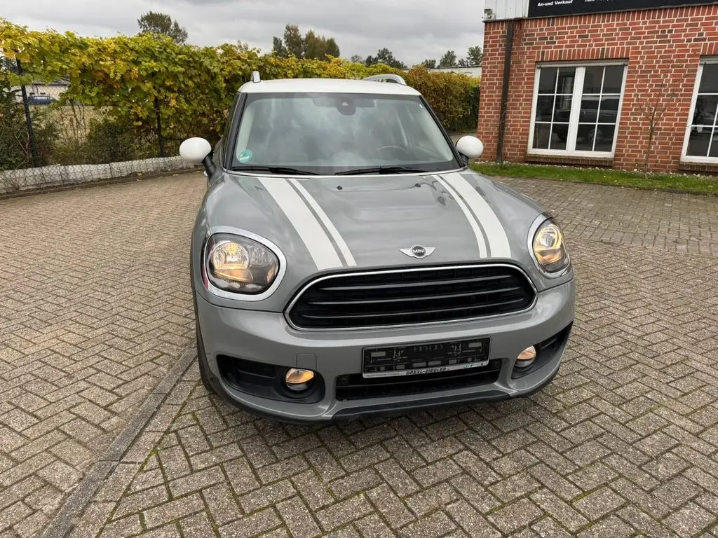 Photo 1 : Mini Cooper 2017 Petrol