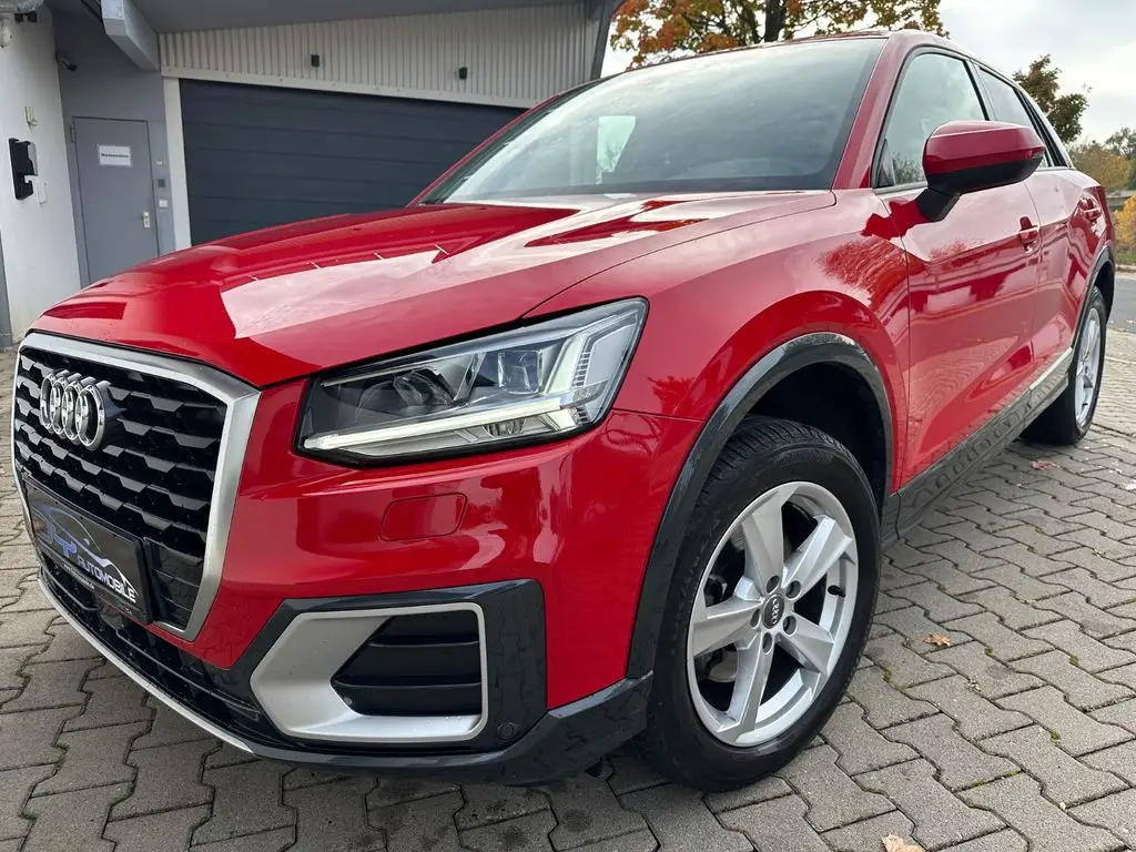 Photo 1 : Audi Q2 2017 Diesel