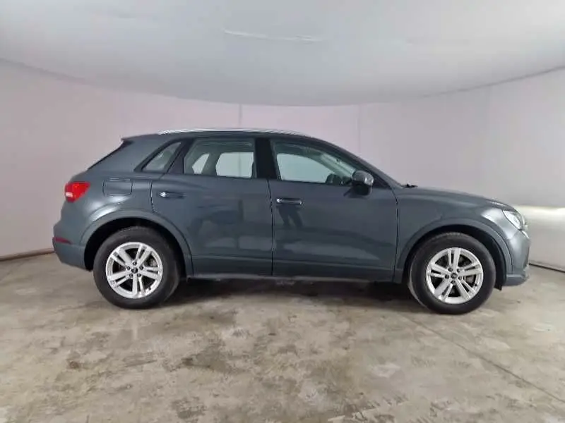 Photo 1 : Audi Q3 2021 Hybride