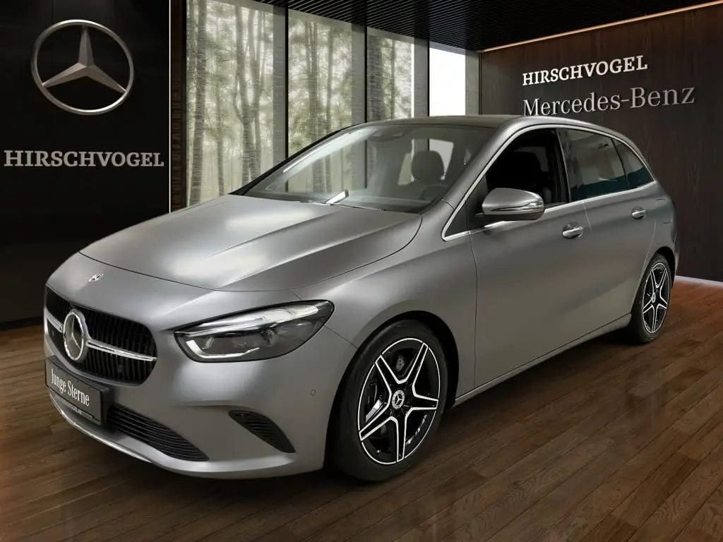 Photo 1 : Mercedes-benz Classe B 2022 Petrol