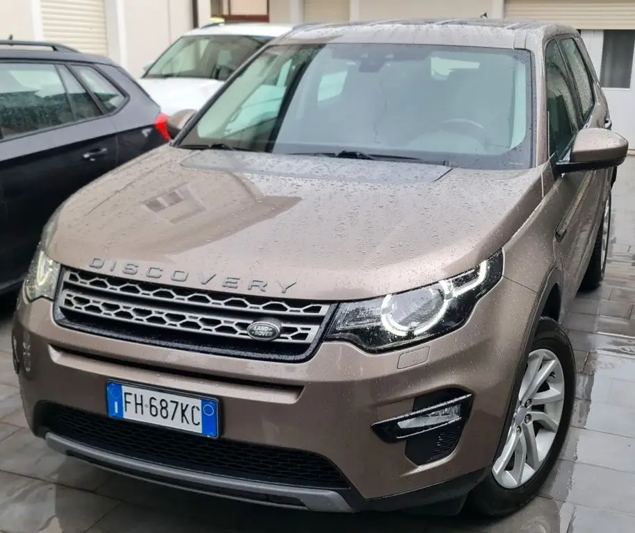 Photo 1 : Land Rover Discovery 2017 Diesel