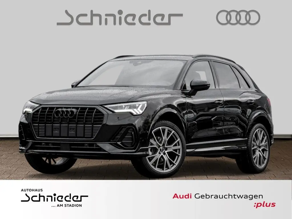 Photo 1 : Audi Q3 2024 Essence