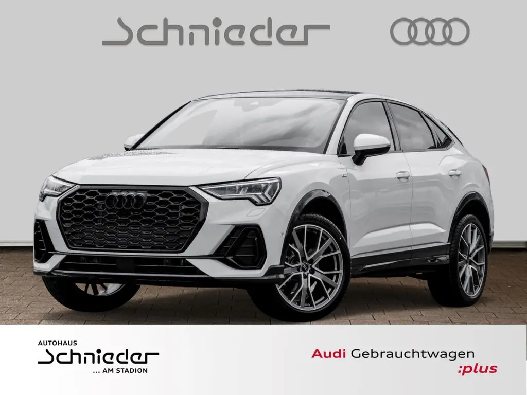 Photo 1 : Audi Q3 2024 Essence