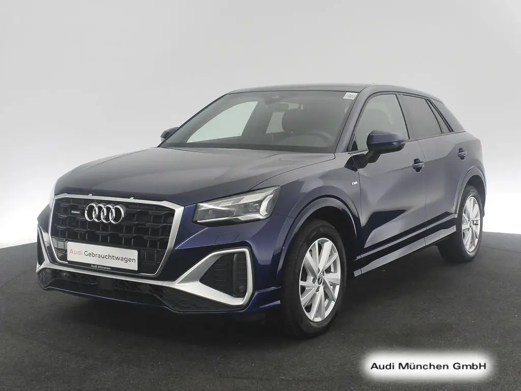 Photo 1 : Audi Q2 2021 Essence