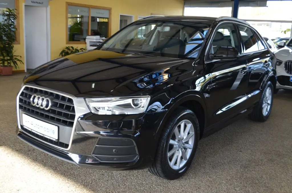 Photo 1 : Audi Q3 2015 Petrol