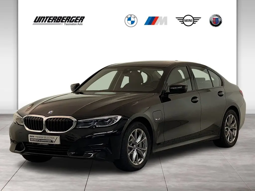 Photo 1 : Bmw Serie 3 2021 Hybrid