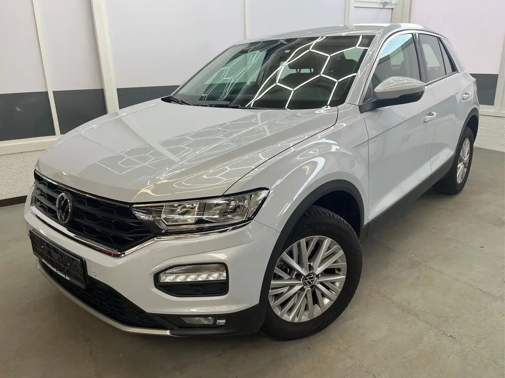 Photo 1 : Volkswagen T-roc 2021 Petrol