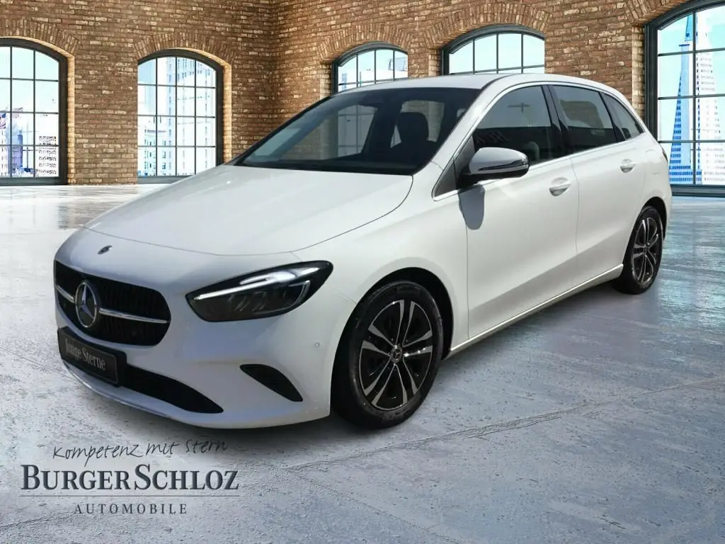 Photo 1 : Mercedes-benz Classe B 2023 Petrol