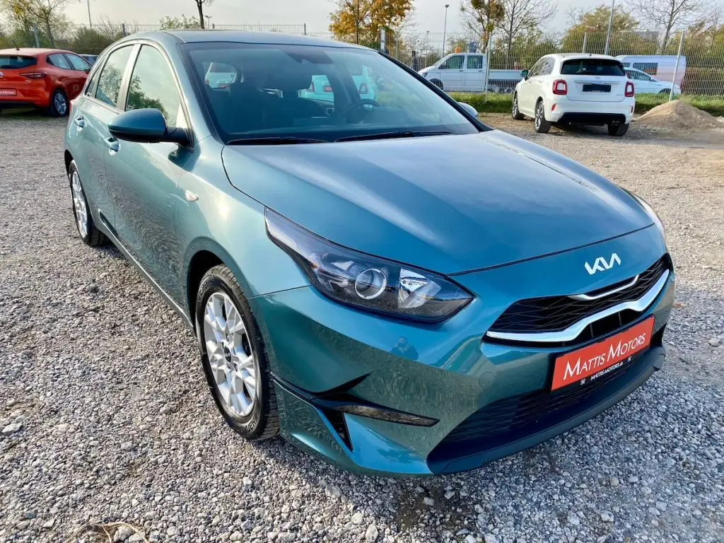 Photo 1 : Kia Ceed 2022 Petrol