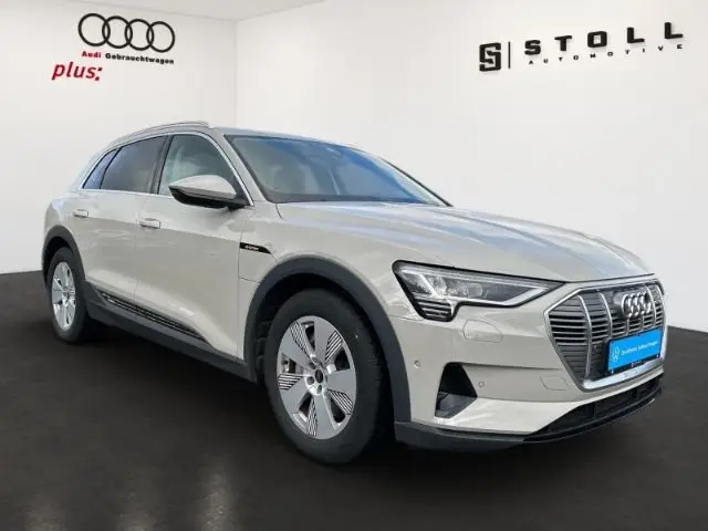 Photo 1 : Audi E-tron 2021 Non renseigné