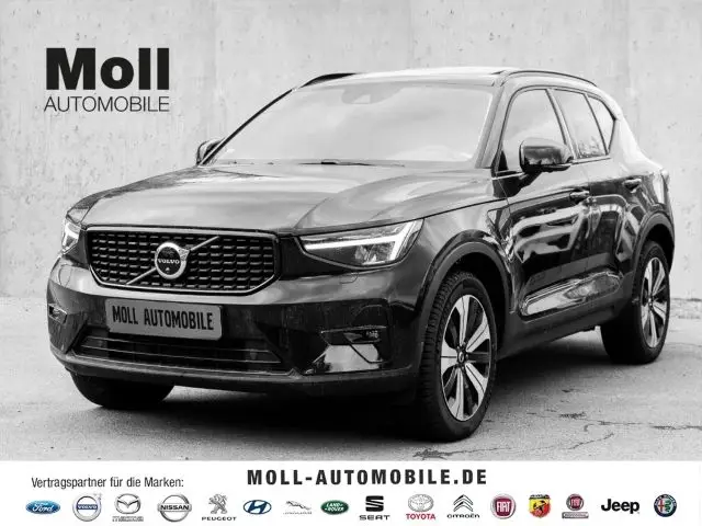 Photo 1 : Volvo Xc40 2023 Hybrid