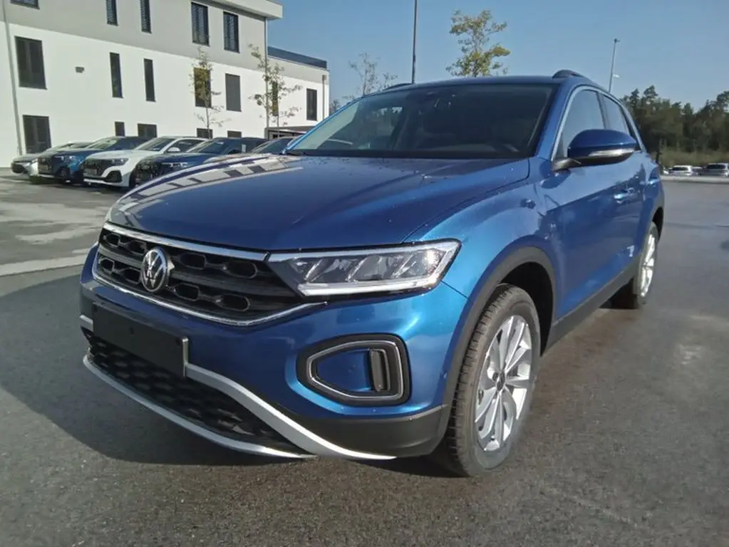 Photo 1 : Volkswagen T-roc 2024 Petrol