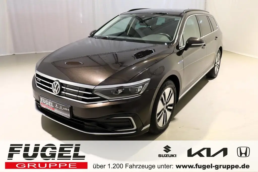 Photo 1 : Volkswagen Passat 2020 Hybrid