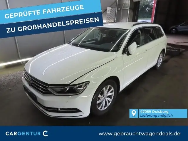 Photo 1 : Volkswagen Passat 2019 Diesel