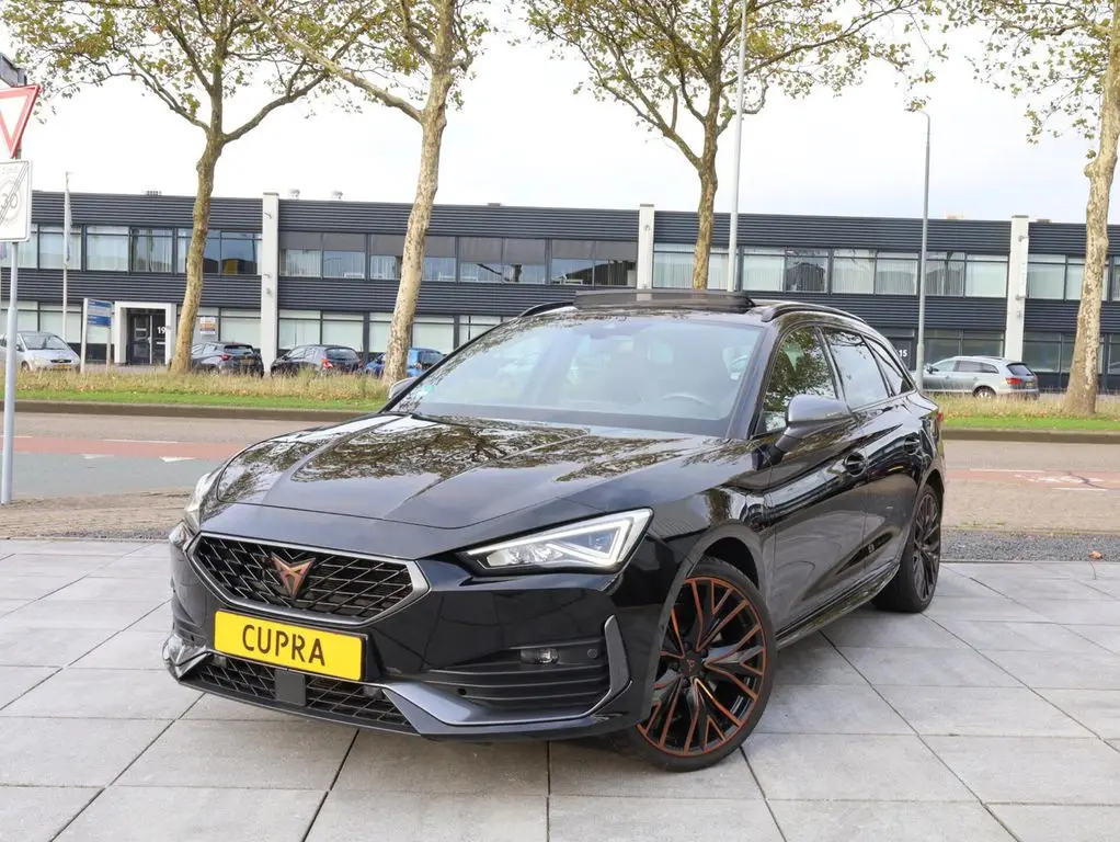 Photo 1 : Cupra Leon 2021 Hybride