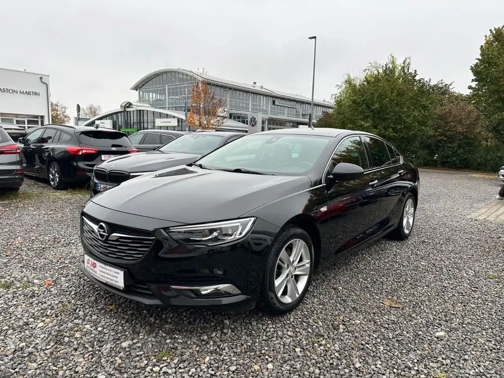 Photo 1 : Opel Insignia 2019 Diesel