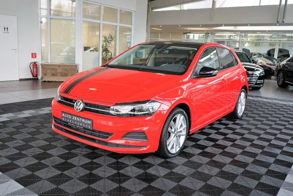 Photo 1 : Volkswagen Polo 2018 Petrol