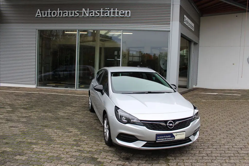 Photo 1 : Opel Astra 2021 Petrol