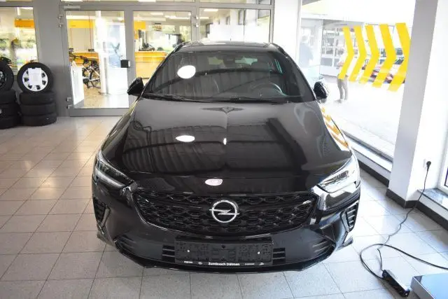 Photo 1 : Opel Insignia 2020 Petrol