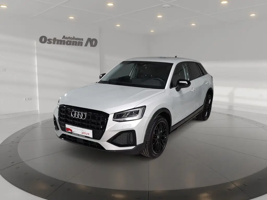 Photo 1 : Audi Q2 2023 Essence