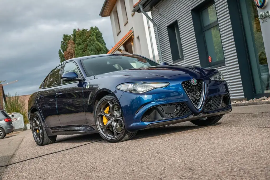 Photo 1 : Alfa Romeo Giulia 2017 Petrol