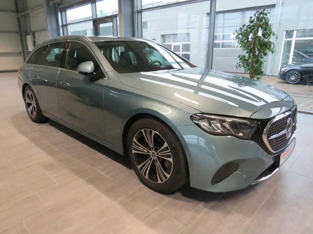 Photo 1 : Mercedes-benz Classe E 2024 Diesel