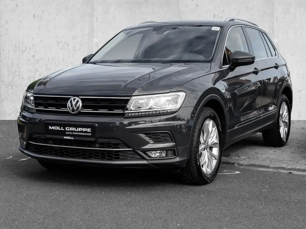 Photo 1 : Volkswagen Tiguan 2021 Essence