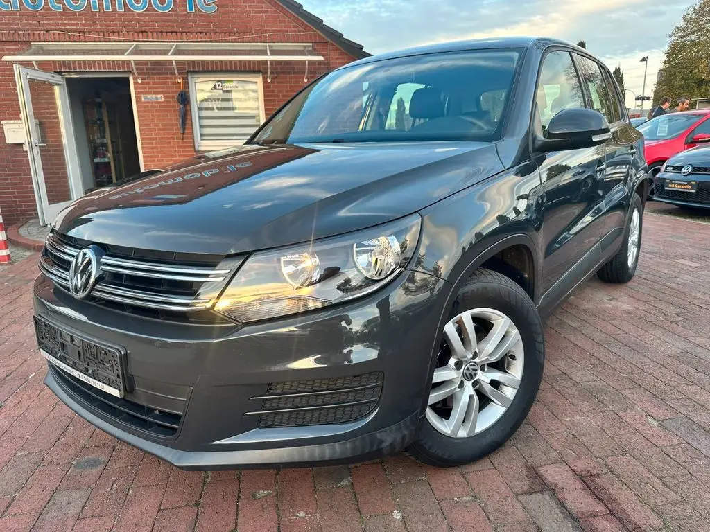 Photo 1 : Volkswagen Tiguan 2015 Petrol