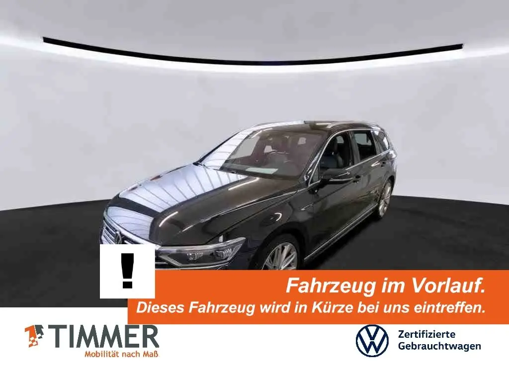 Photo 1 : Volkswagen Passat 2021 Diesel