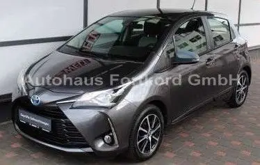 Photo 1 : Toyota Yaris 2019 Hybrid