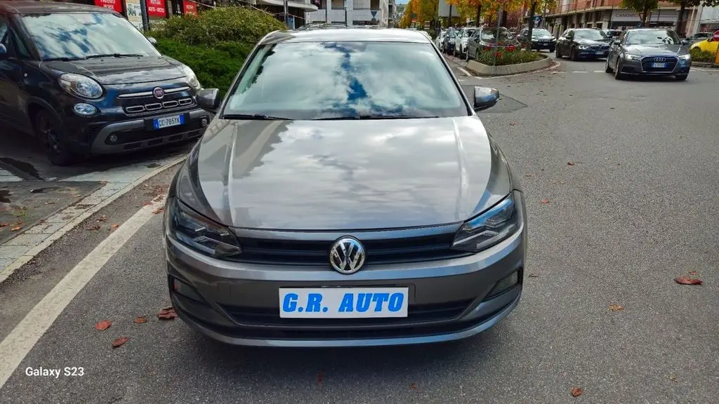 Photo 1 : Volkswagen Polo 2019 Petrol