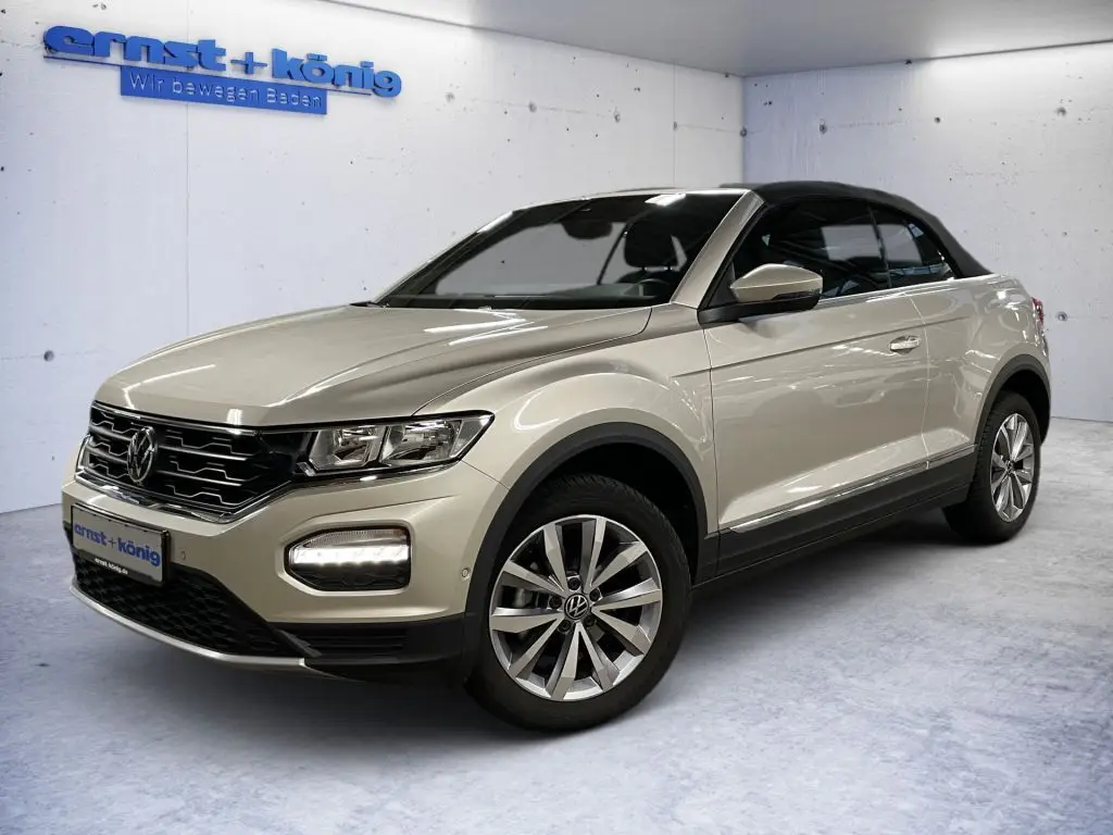 Photo 1 : Volkswagen T-roc 2021 Essence